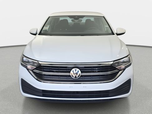 Certified 2024 Volkswagen Jetta S image 8