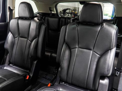 Used 2024 Subaru Ascent Touring AWD/4WD image 39