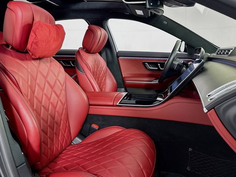 Certified 2024 Mercedes-Benz S 580 4MATIC Sedan image 8