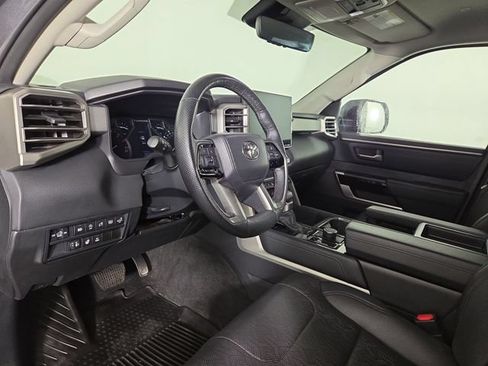 Used 2023 Toyota Tundra Limited AWD/4WD image 15