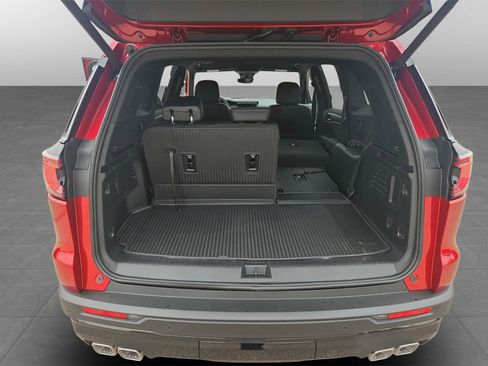 New 2026 GMC Acadia AT4 image 33