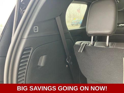 New 2026 Chrysler Pacifica Select w/ S Appearance Package image 31