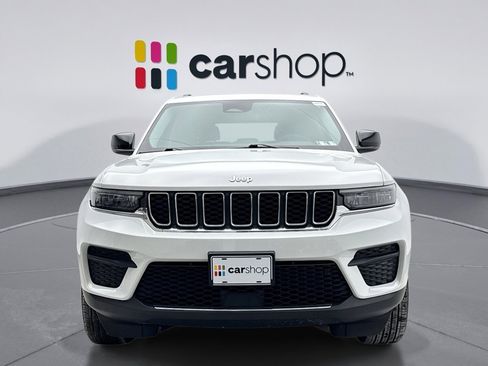Used 2023 Jeep Grand Cherokee Laredo w/ Luxury Tech Group I image 8