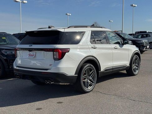 New 2026 Ford Explorer ST w/ Sun And Sound Package image 3