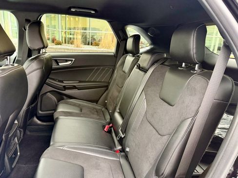 Used 2024 Ford Edge ST w/ Cargo Accessory Package image 10