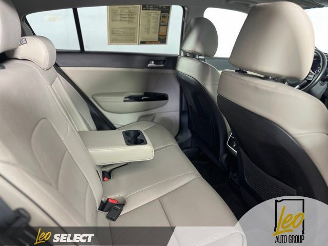 Used 2021 Kia Sportage EX w/ EX Technology Package FWD image 23
