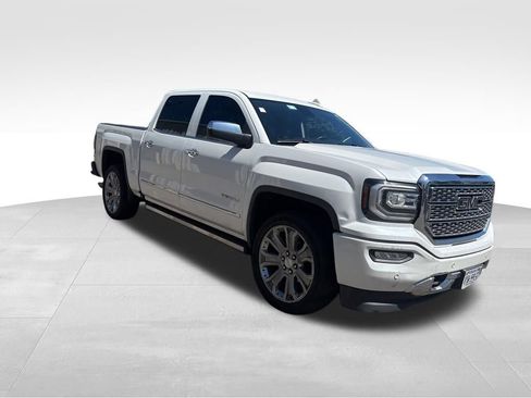 Used 2018 GMC Sierra 1500 Denali w/ Denali Ultimate Package AWD/4WD image 7