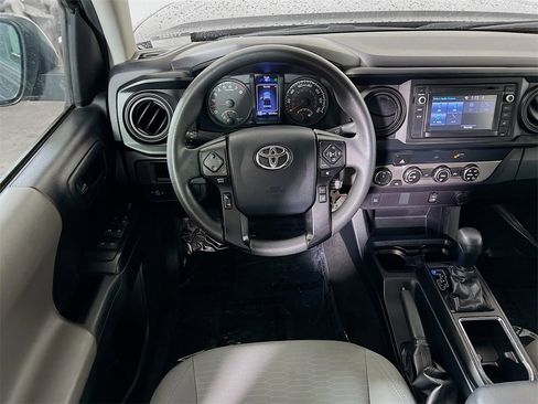 Certified 2019 Toyota Tacoma SR image 20