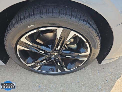 Used 2024 Kia K5 GT-Line w/ GT-Line Premium Package FWD image 3