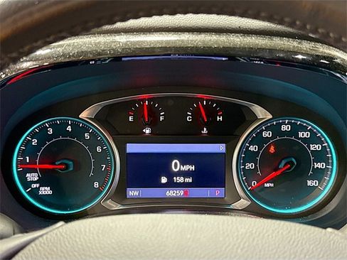 Used 2021 Chevrolet Traverse LT image 14