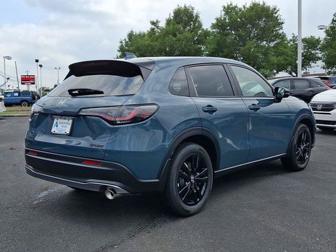 New 2027 Honda HR-V Sport image 3
