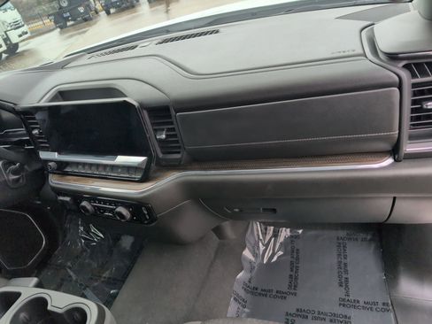 Used 2025 Chevrolet Silverado 1500 LT w/ Work Truck Package image 31