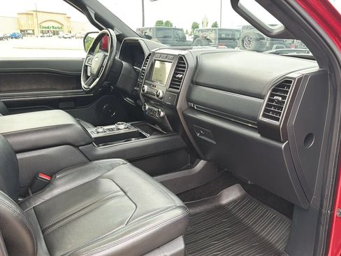 Used 2018 Ford Expedition Limited w/ Equipment Group 301A AWD/4WD image 78