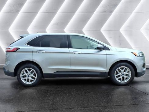 Used 2022 Ford Edge SEL AWD/4WD image 6