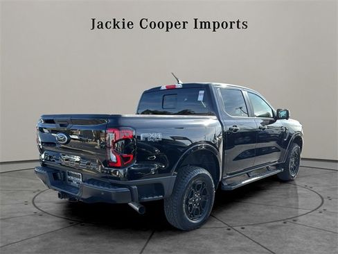 Used 2025 Ford Ranger Lariat w/ FX4 Off-Road Package image 5