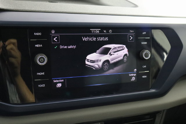 Used 2022 Volkswagen Taos SE FWD image 33