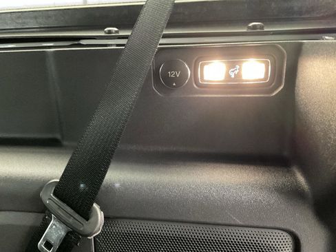 Used 2023 Ford Bronco Wildtrak image 23