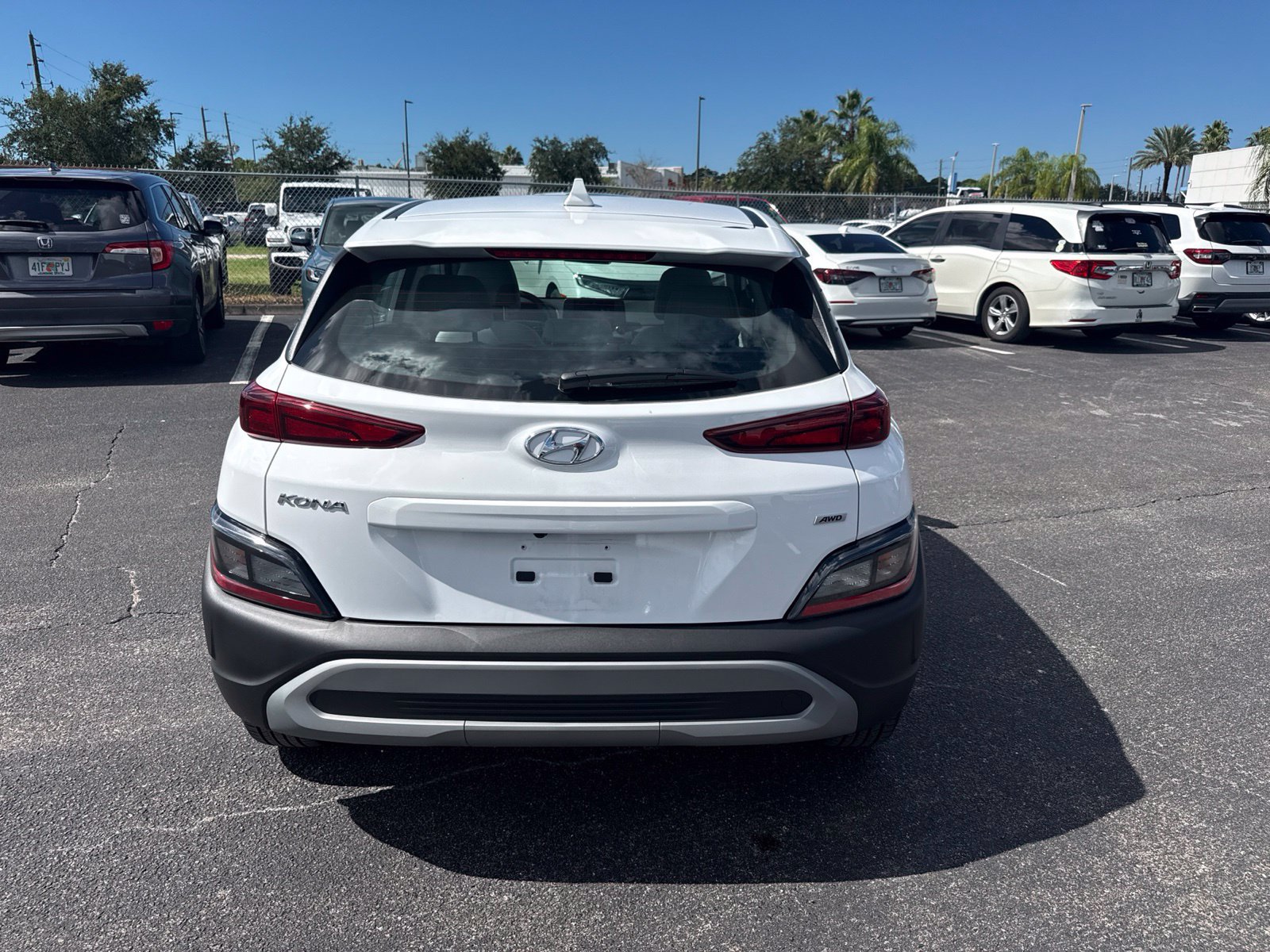 Used 2018 Hyundai Elantra SE FWD image 6