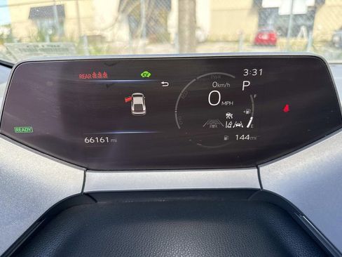 Used 2024 Toyota Prius LE image 35