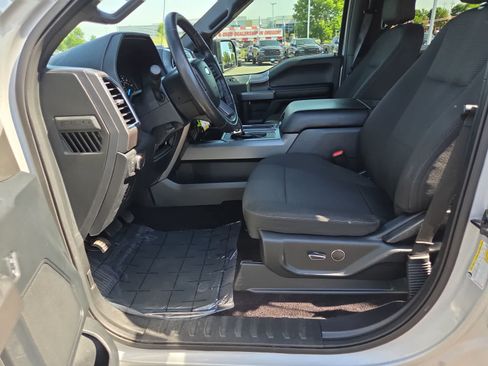 Used 2016 Ford F150 XLT w/ Equipment Group 301A Mid AWD/4WD image 19