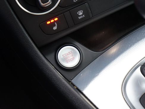 Used 2018 Audi Q3 2.0T Premium Plus w/ Premium Plus Package image 24