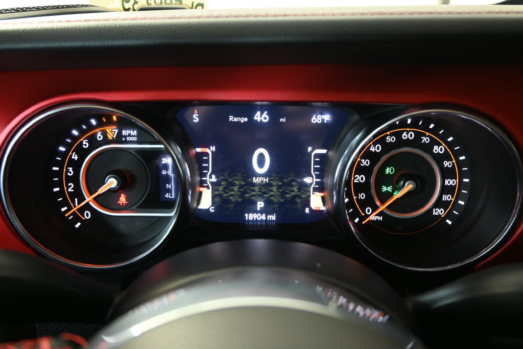 Used 2023 Jeep Gladiator Rubicon AWD/4WD image 27