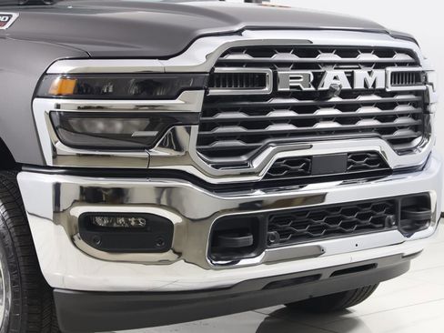 Used 2025 RAM 2500 Lone Star image 39
