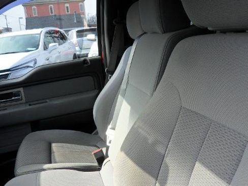 Used 2011 Ford F150 XLT w/ XLT Chrome Pkg image 26
