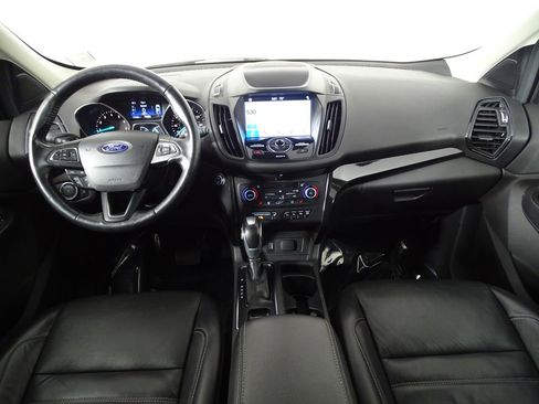 Used 2019 Ford Escape Titanium image 33