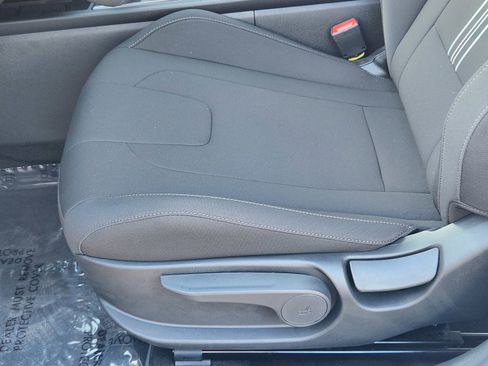 New 2025 Hyundai Elantra Sport image 22