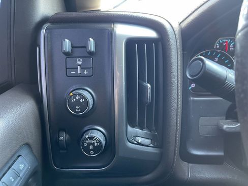 Used 2015 Chevrolet Silverado 2500 LTZ w/ Duramax Plus Package image 38