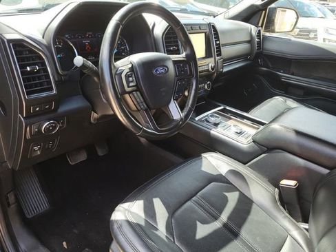 Used 2021 Ford Expedition Limited image 22