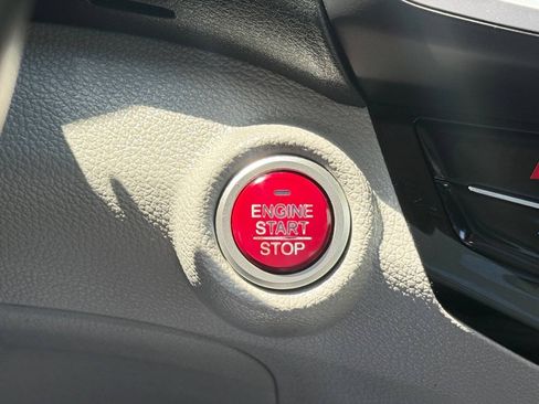 Used 2017 Honda Accord EX-L image 10