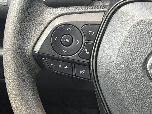 Used 2023 Toyota RAV4 XLE AWD/4WD image 12