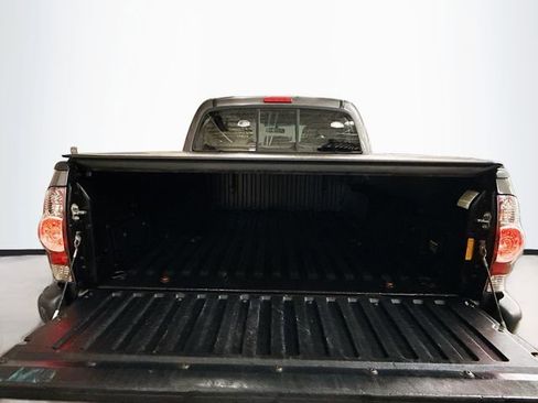 Used 2013 Toyota Tacoma 4x4 Double Cab w/ TRD Sport Pkg image 24