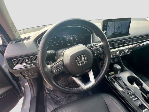 Used 2024 Honda Civic Touring image 11