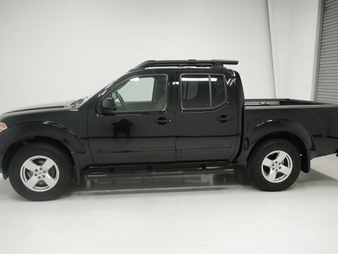 Used 2007 Nissan Frontier LE RWD image 6
