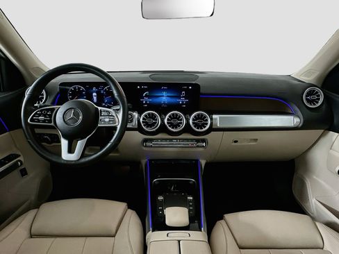 Certified 2022 Mercedes-Benz GLB 250 4MATIC image 26