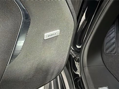 Used 2022 Chevrolet Tahoe High Country image 11