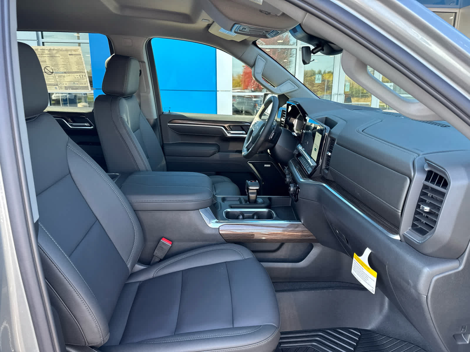 New 2026 Chevrolet Silverado 1500 RST AWD/4WD image 4
