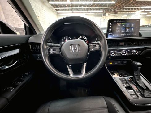 Used 2024 Honda CR-V EX-L image 8