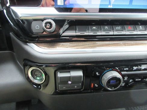 New 2026 Chevrolet Silverado 1500 LT AWD/4WD image 30