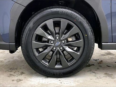 Used 2024 Subaru Outback Onyx Edition image 10