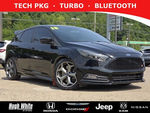 Used 2018 Ford Focus ST FWD image 1