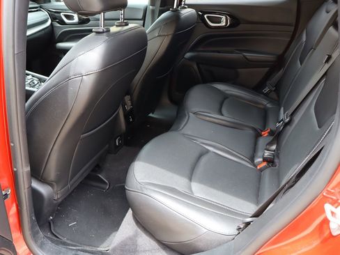 Used 2023 Jeep Compass High Altitude AWD/4WD image 6