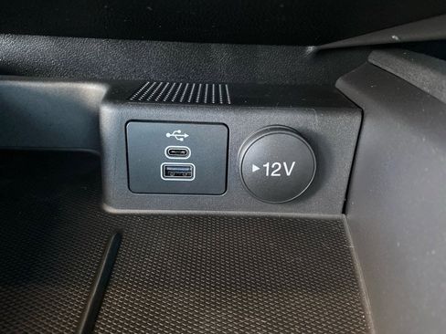 New 2025 Ford Escape ST-Line w/ Tech Pack #1 image 9