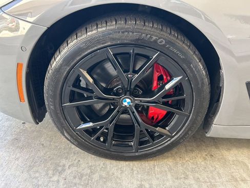 Used 2022 BMW 540i xDrive w/ M Sport Package image 15