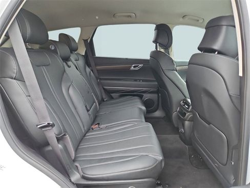 Used 2024 Genesis GV80 2.5T image 27
