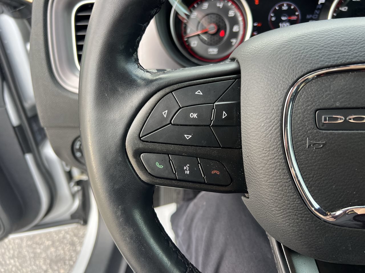 Used 2023 Dodge Charger SXT RWD image 19