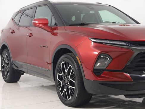 Used 2023 Chevrolet Blazer RS image 46